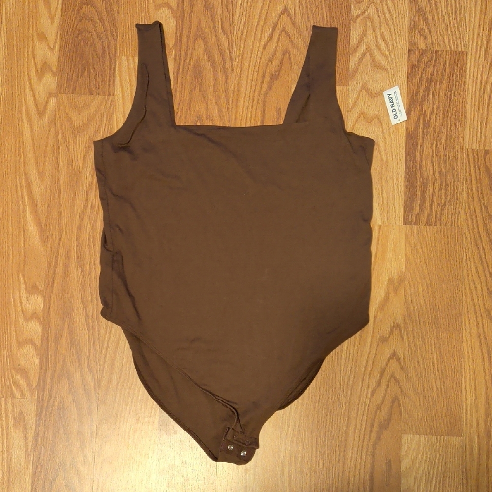 NWT Old Navy 2x Brown Sleeveless Bodysuit